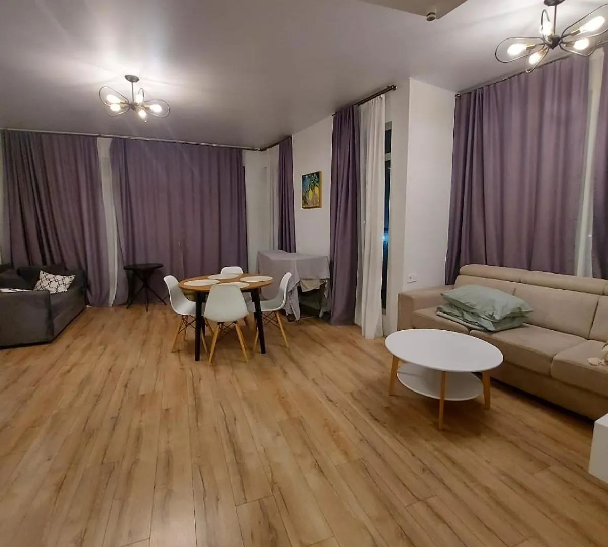 White Sales Apartment Batumi